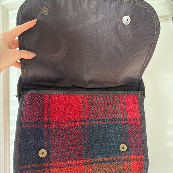 Woven Multicolor Stripe Crossbody Bag - Picture 5 of 10